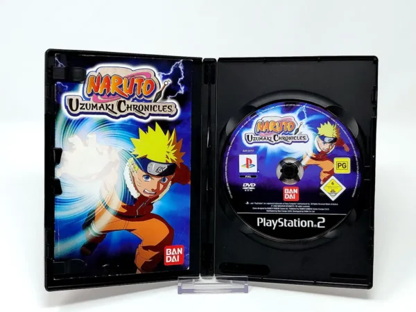 Interior del juego Naruto: Uzumaki Chronicles (FRA) para PlayStation 2 con disco y manual