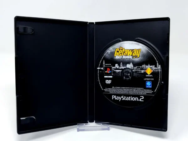 Interior del juego The Getaway: Black Monday (ESP) (Rebajado) para PlayStation 2 con disco y manual