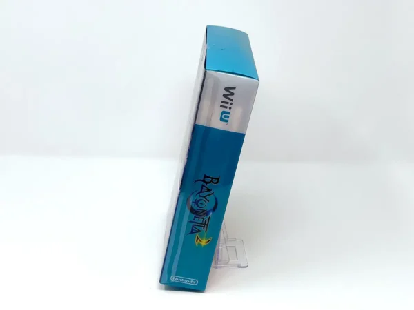 Lateral de la caja de Bayonetta 2 (First Print Edition) (ESP) para Nintendo Wii U