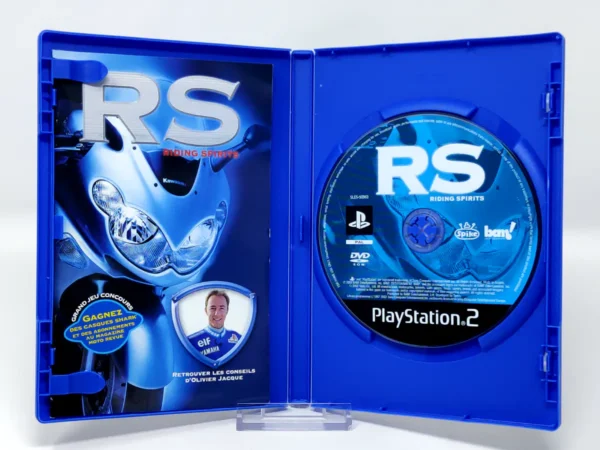 Interior del juego RS: Riding Spirits (FRA) para PlayStation 2 con disco y manual