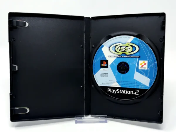 Interior del juego International Superstar Soccer (ESP) (v2) (Rebajado) para PlayStation 2 con disco y manual