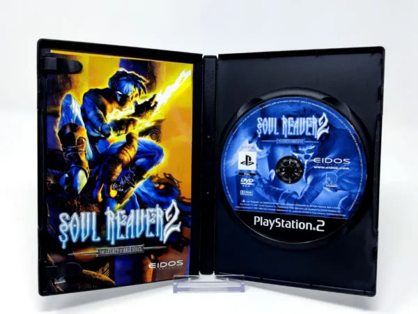 Interior del juego Legacy of Kain: Soul Reaver 2 (UK) (Rebajado) para PlayStation 2 con disco y manual
