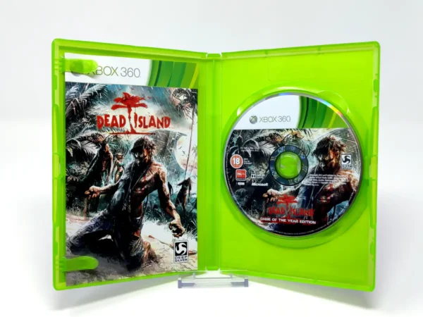 Interior del juego Dead Island: Game of the Year Edition (EUR) para XBOX 360 con disco y manual