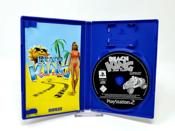 Interior del juego Beach King: Stunt Racing (FRA) para PlayStation 2 con disco y manual