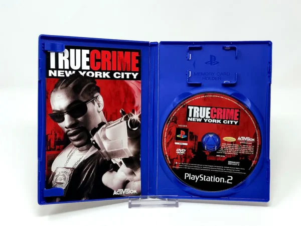 Interior del juego True Crime: New York City (ESP) para PlayStation 2 con disco y manual
