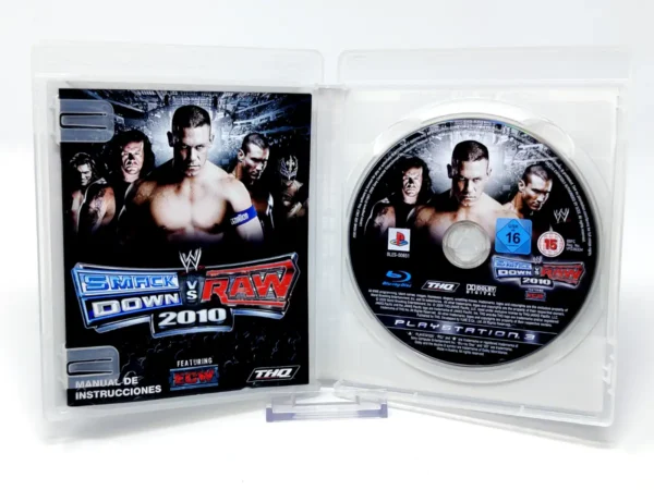 Interior del juego WWE SmackDown vs. Raw 2010 (ESP) para PlayStation 3 con disco y manual
