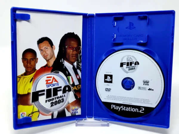 Interior del juego FIFA Football 2003 (ESP) para PlayStation 2 con disco y manual