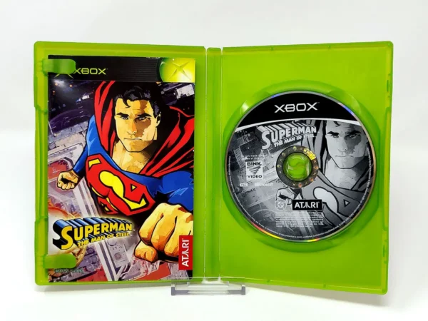 Interior del juego Superman: The Man of Steel (ESP) para XBOX con disco y manual
