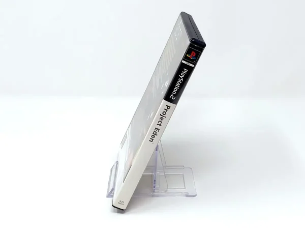 Lateral de la caja de Project Eden (FRA) para PlayStation 2