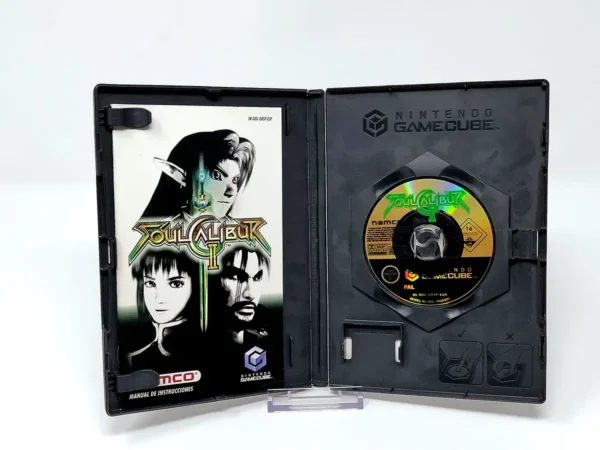 Interior del juego Soulcalibur II (ESP) para Nintendo GameCube con disco y manual