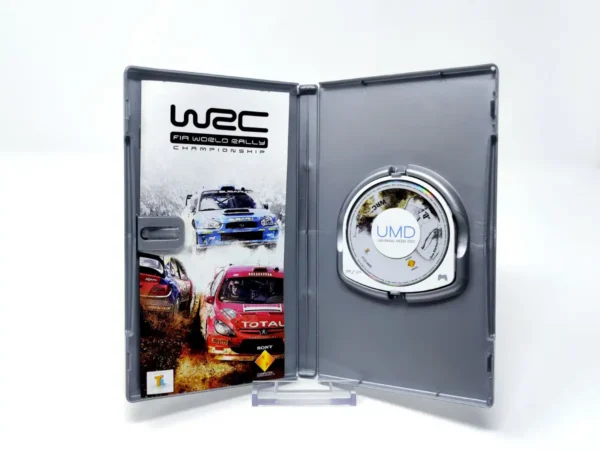 Interior del juego WRC: FIA World Rally Championship (ESP) (Platinum) para PSP con disco y manual