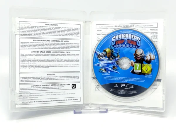 Interior del juego Skylanders: Trap Team (ESP) para PlayStation 3 con disco y manual