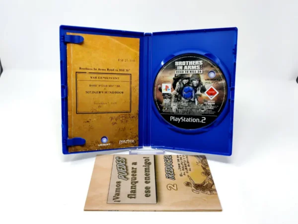 Interior del juego Brothers in Arms: Road to Hill 30 (ESP) (Con Mapa) para PlayStation 2 con disco y manual