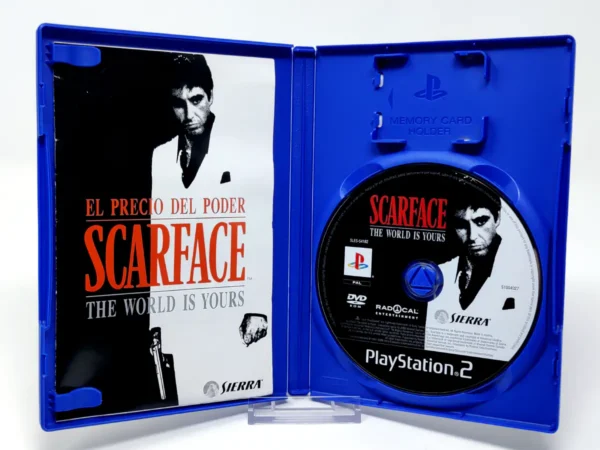 Interior del juego Scarface: The World Is Yours (ESP) para PlayStation 2 con disco y manual