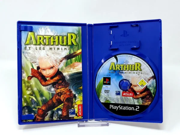 Interior del juego Arthur et les Minimoys (FRA) para PlayStation 2 con disco y manual