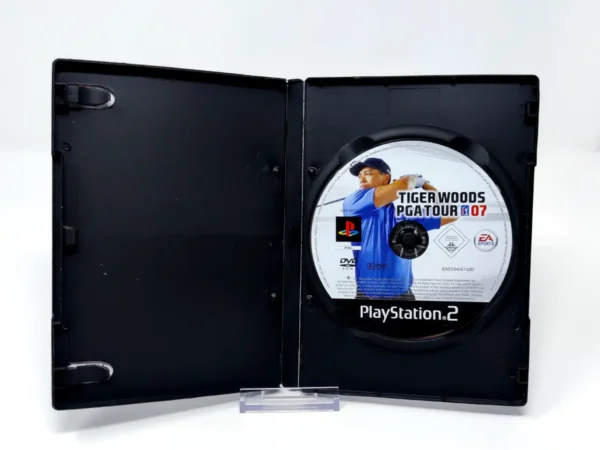 Interior del juego Tiger Woods PGA Tour 07 (ESP) (Rebajado) para PlayStation 2 con disco y manual