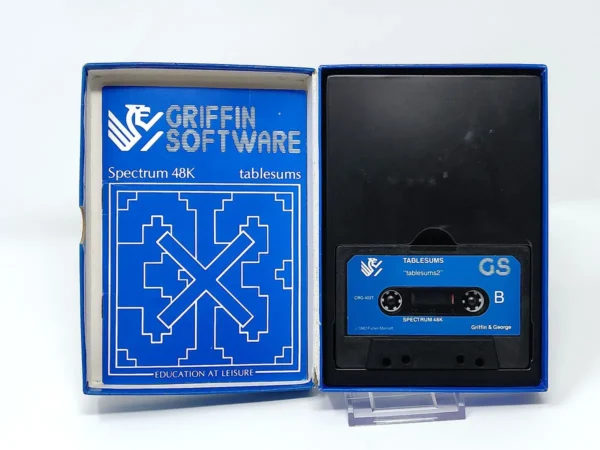 Interior del juego Tablesums para Sinclair ZX Spectrum con disco y manual