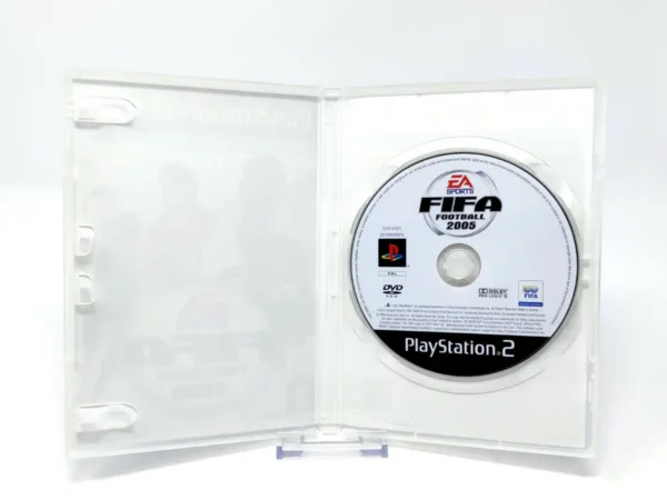 Interior del juego FIFA Football 2005 (ESP) (Rebajado) para PlayStation 2 con disco y manual