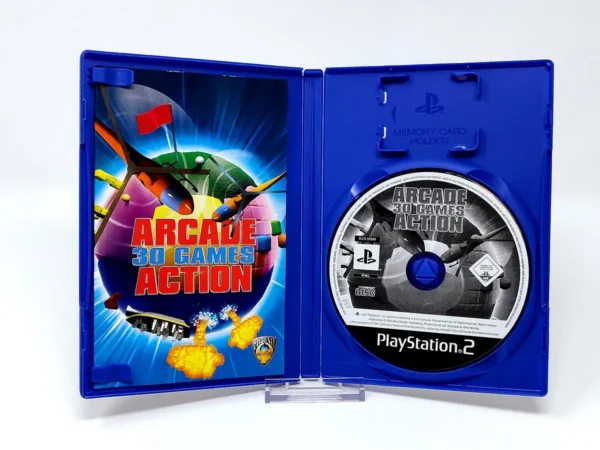Interior del juego Arcade Action (EUR) para PlayStation 2 con disco y manual