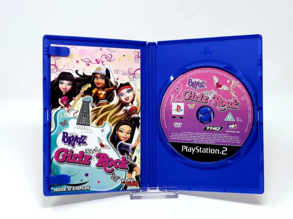 Interior del juego Bratz: Girlz Really Rock (FRA) para PlayStation 2 con disco y manual