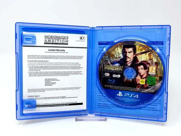 Interior del juego Nobunaga's Ambition: Sphere of Influence (ESP) para PlayStation 4 con disco y manual