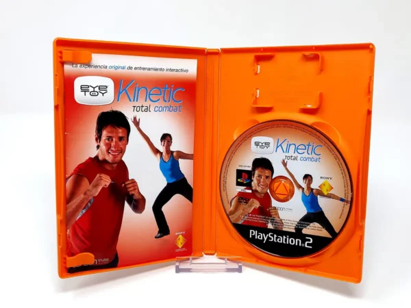 Interior del juego EyeToy: Kinetic Total Combat (ESP) (v2) para PlayStation 2 con disco y manual