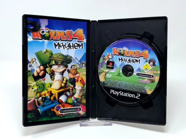 Interior del juego Worms 4: Mayhem (FRA) (v1) para PlayStation 2 con disco y manual