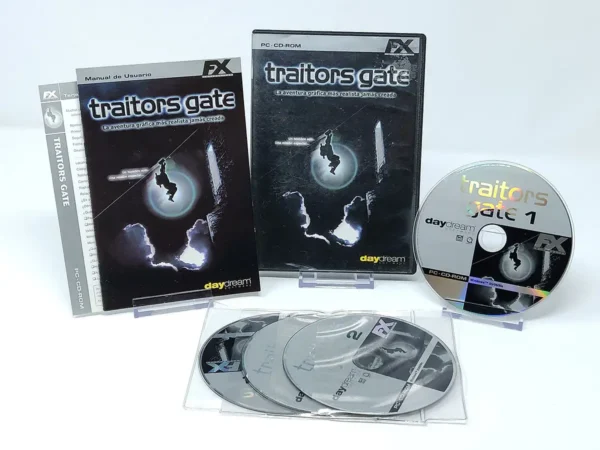 Interior del juego Traitors Gate (ESP) para PC con disco y manual