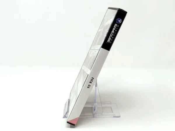 Lateral de la caja de FIFA 06 (ESP) para Nintendo GameCube