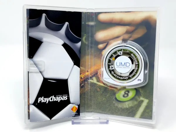 Interior del juego PlayChapas Football Edition (ESP) para PSP con disco y manual
