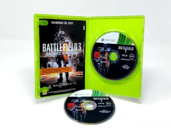 Interior del juego Battlefield 3 (UK) para XBOX 360 con disco y manual