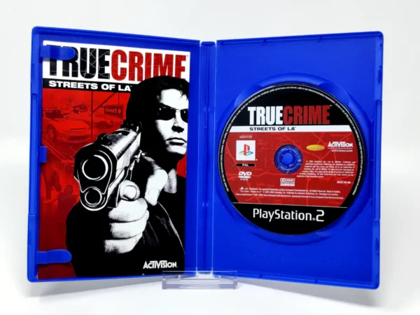 Interior del juego True Crime: Streets of LA (ESP) para PlayStation 2 con disco y manual