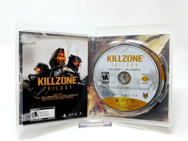 Interior del juego Killzone Trilogy (USA) para PlayStation 3 con disco y manual