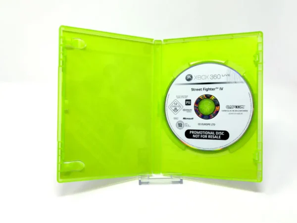 Interior del juego Street Fighter IV (UK) (Promo) para XBOX 360 con disco y manual