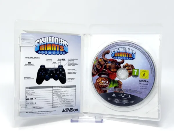 Interior del juego Skylanders: Giants (ESP) para PlayStation 3 con disco y manual