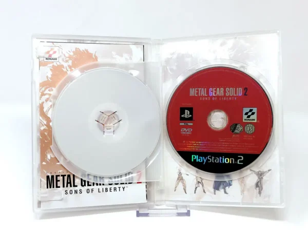 Lateral de la caja de Metal Gear Solid 2: Sons of Liberty (UK) para PlayStation 2
