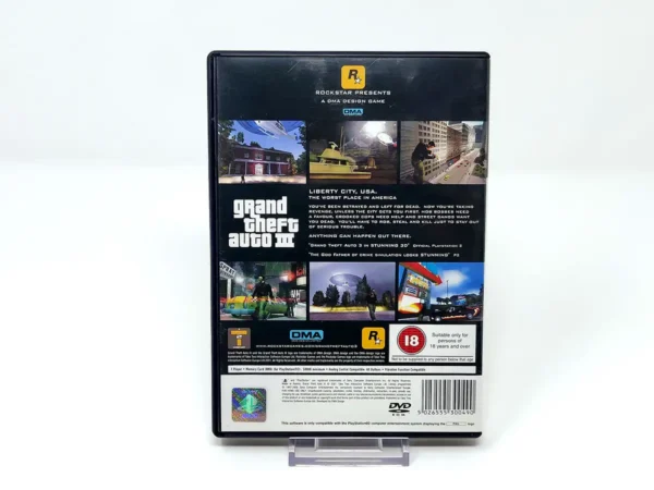 Parte trasera de Grand Theft Auto III (UK) para PlayStation 2, edición PAL UK