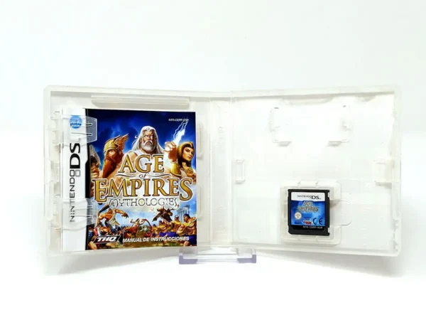 Interior del juego Age of Empires: Mythologies (ESP) para Nintendo DS con disco y manual