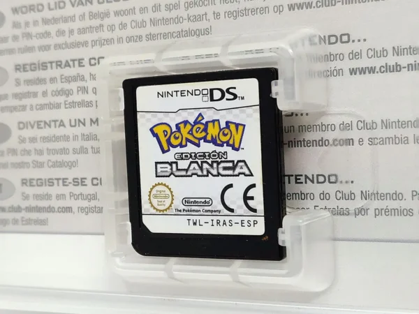 Otro detalle del juego Pokémon: Edición Blanca (ESP) para Nintendo DS