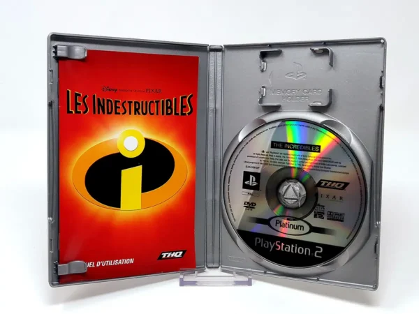 Interior del juego Disney/Pixar The Incredibles (FRA) (Platinum) para PlayStation 2 con disco y manual