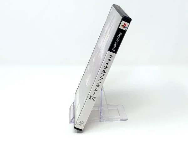 Lateral de la caja de Final Fantasy X-2 (JAP) para PlayStation 2