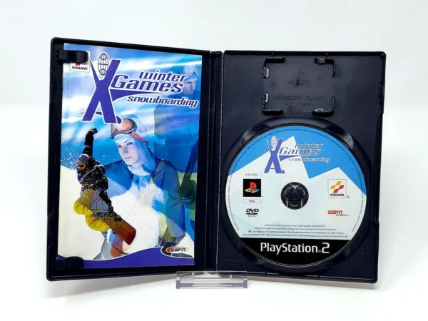 Interior del juego ESPN Winter X Games Snowboarding (FRA) para PlayStation 2 con disco y manual