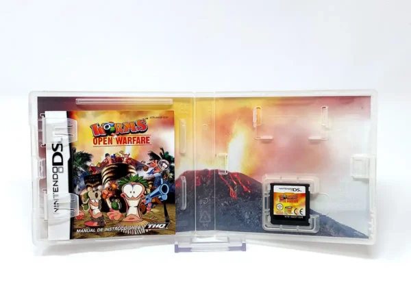 Interior del juego Worms: Open Warfare (ESP) para Nintendo DS con disco y manual