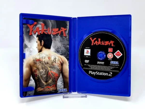Interior del juego Yakuza (ESP) para PlayStation 2 con disco y manual