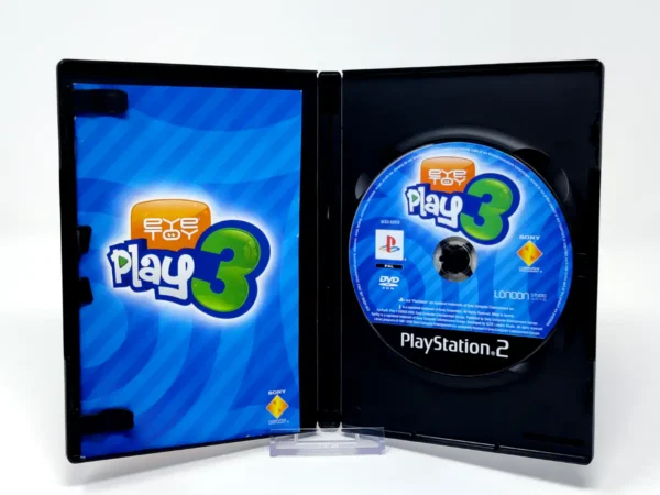 Interior del juego EyeToy: Play 3 (ESP) (v2) para PlayStation 2 con disco y manual