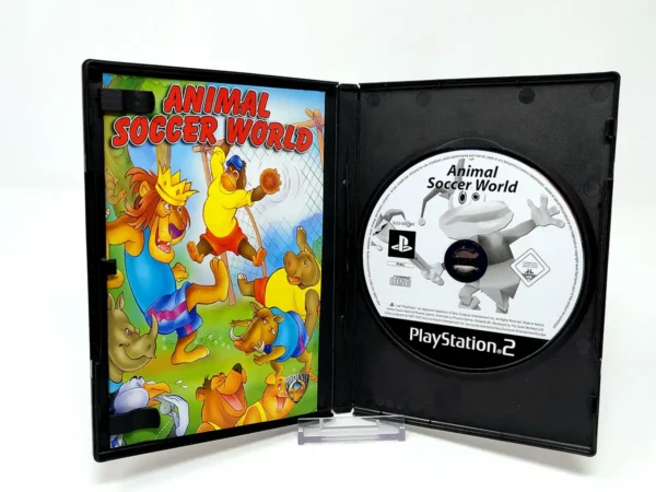 Interior del juego Animal Soccer World (ITA) para PlayStation 2 con disco y manual