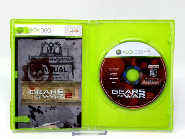 Interior del juego Gears of War 2 (ESP) para XBOX 360 con disco y manual