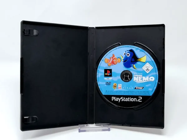 Interior del juego Le Monde de Nemo (FRA) (Rebajado) para PlayStation 2 con disco y manual