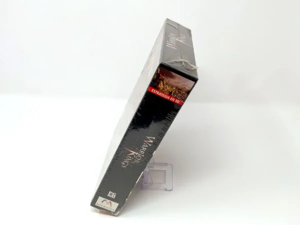 Interior del juego Warrior Kings (ESP) (Precintado) para PC con disco y manual