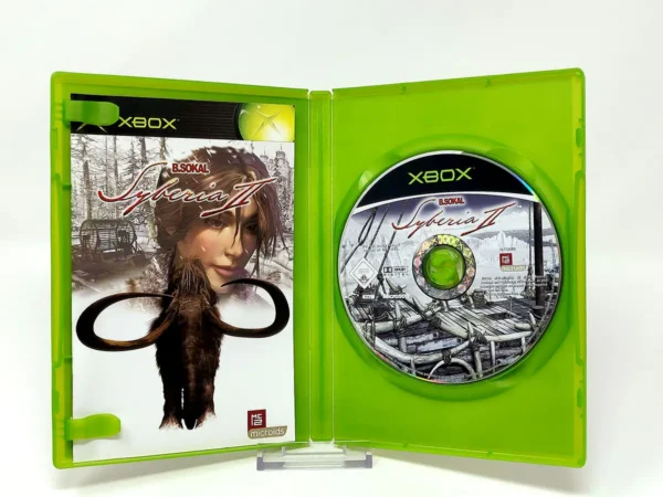 Interior del juego Syberia II (ESP) para XBOX con disco y manual